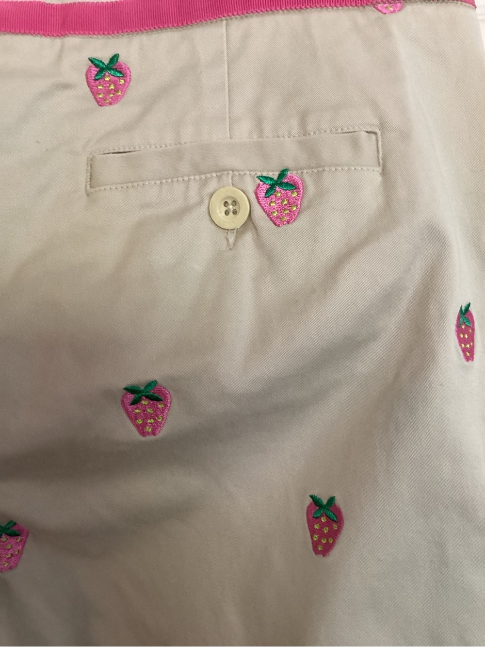 Lilly Pulitzer Beige Pants with Pink Trim and Strawberry Embroidery - Picture 4 of 5